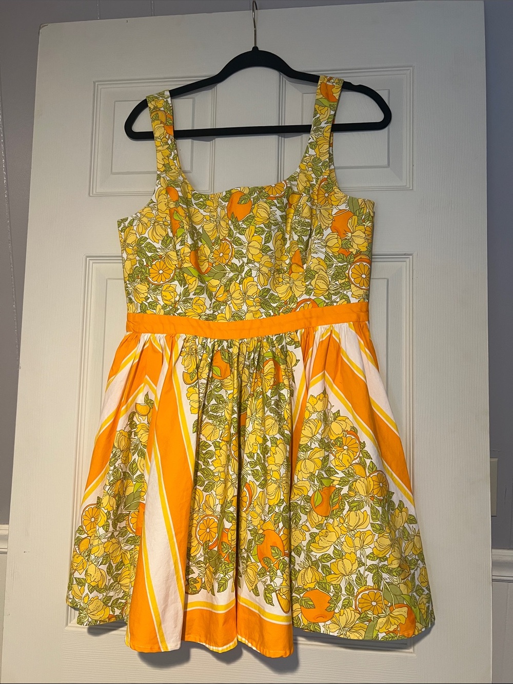 J Crew Stefania dress in limone scarf print size 10 NWOT